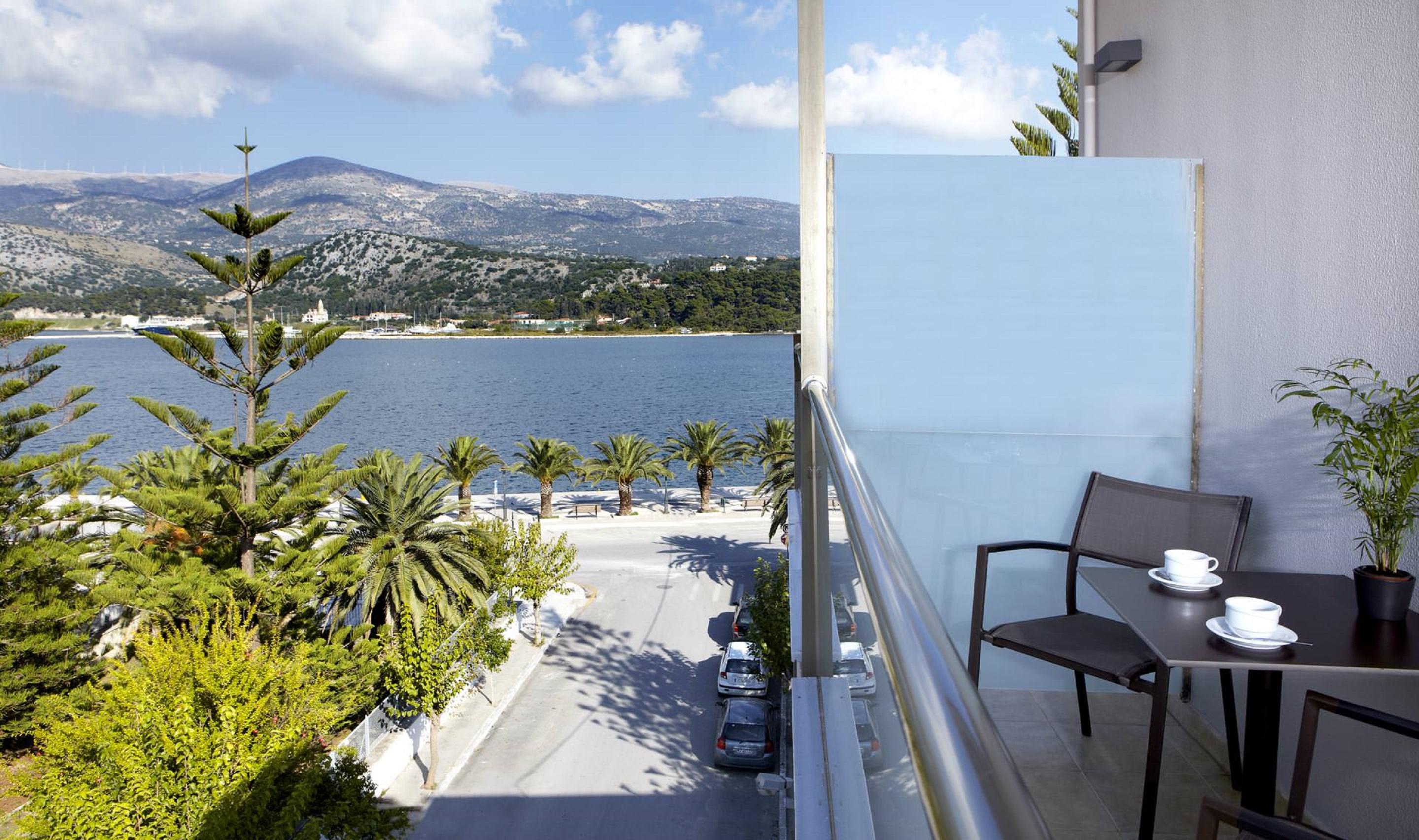 Mouikis Hotel Kefalonia Argostolion Dış mekan fotoğraf